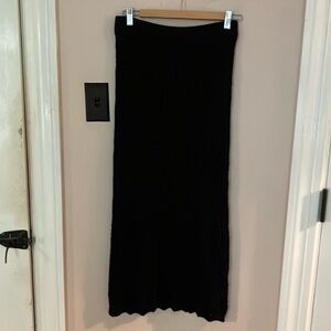 Gap black crochet midi skirt